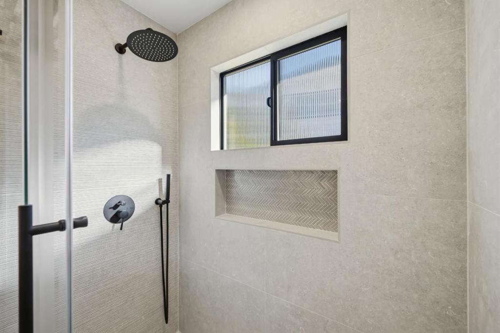 1054 Steinway Avenue Property Photo 24