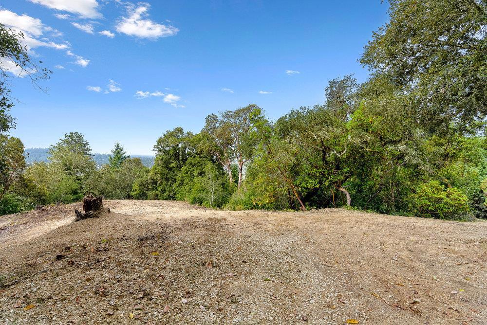 612 Nelson Road Property Photo 32