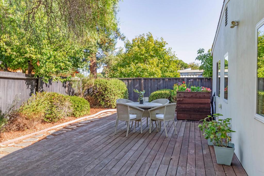 128 Bonny Street Property Photo 23