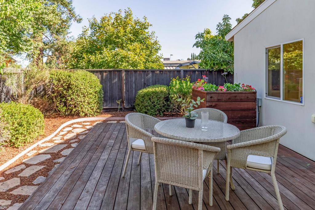 128 Bonny Street Property Photo 24