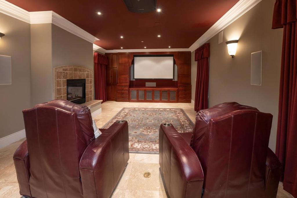 1512 Highway Road Property Photo 7
