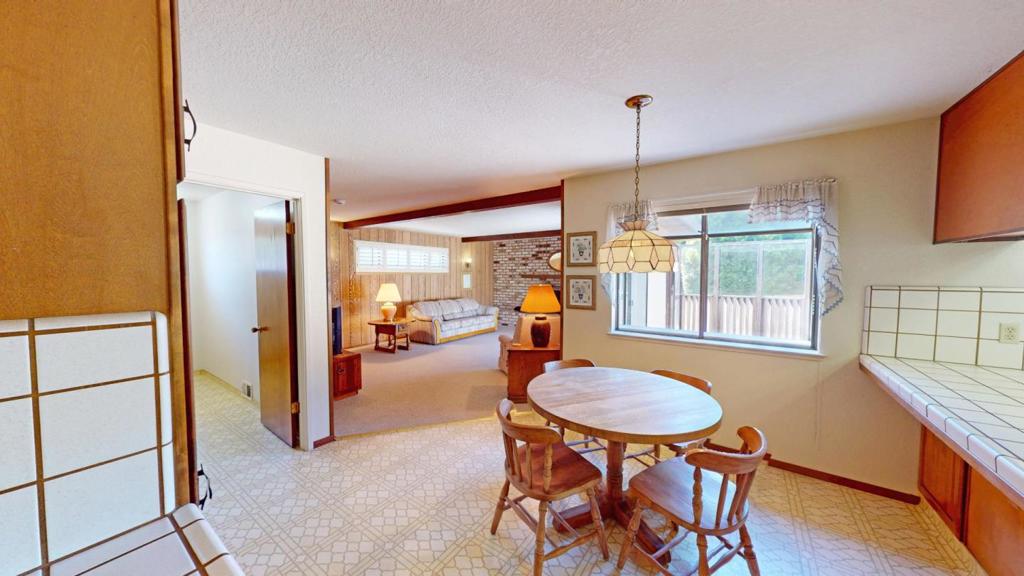 1116 Aspen Place Property Photo 19
