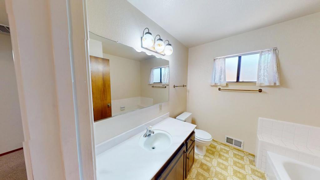1116 Aspen Place Property Photo 37