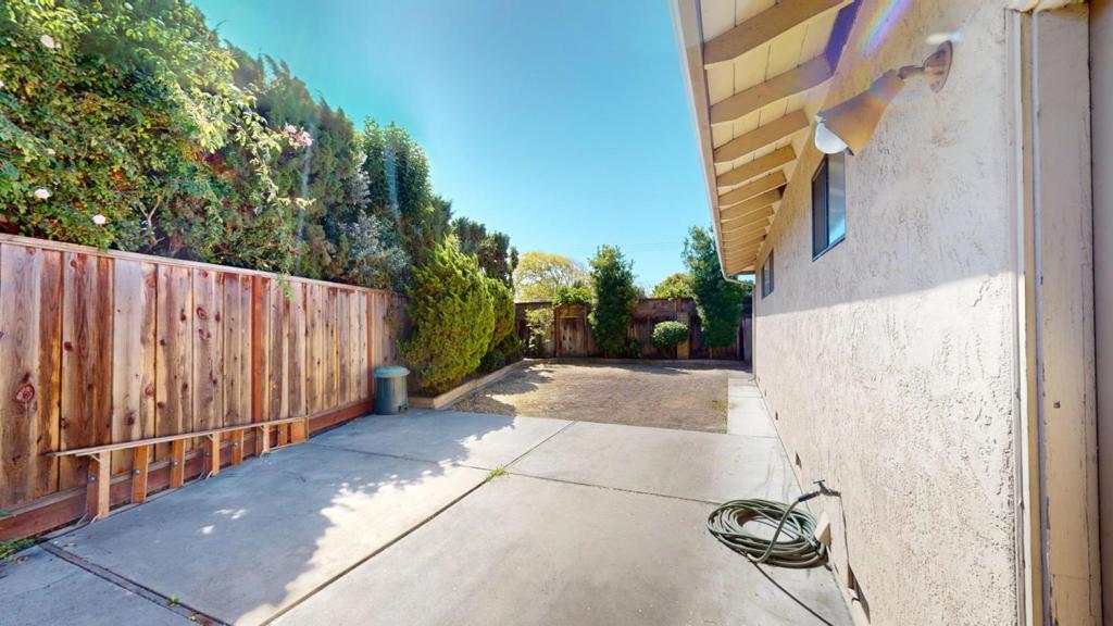 1116 Aspen Place Property Photo 41