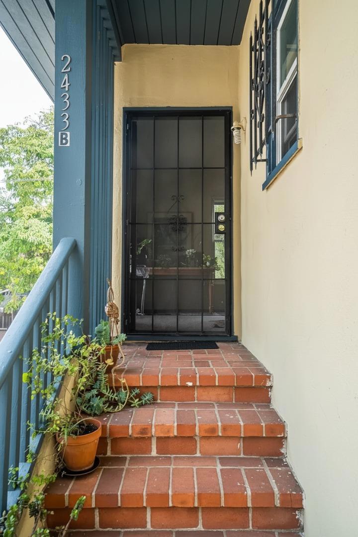 2433 San Pablo Avenue Property Photo 2