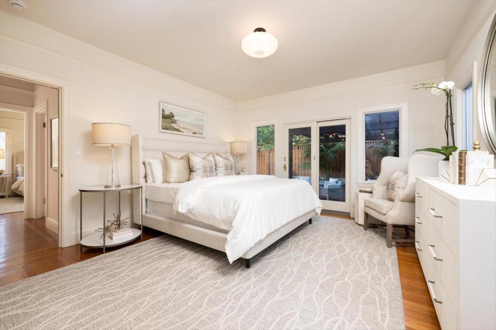 469 Fairfax Avenue Property Photo 13