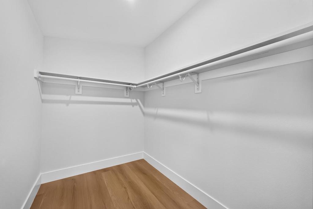 1110 Breezewood Court Property Photo 22