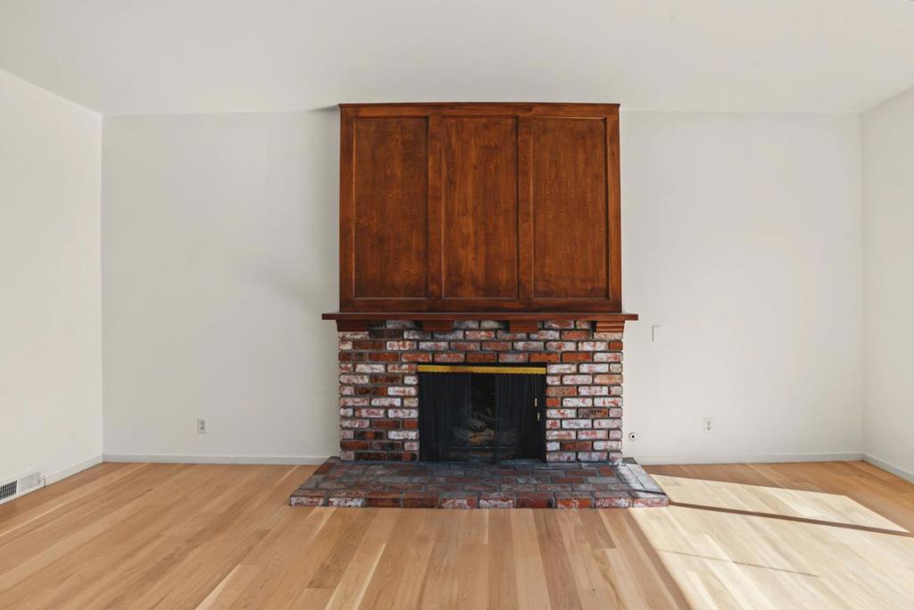 10 Los Altos Place Property Photo 8