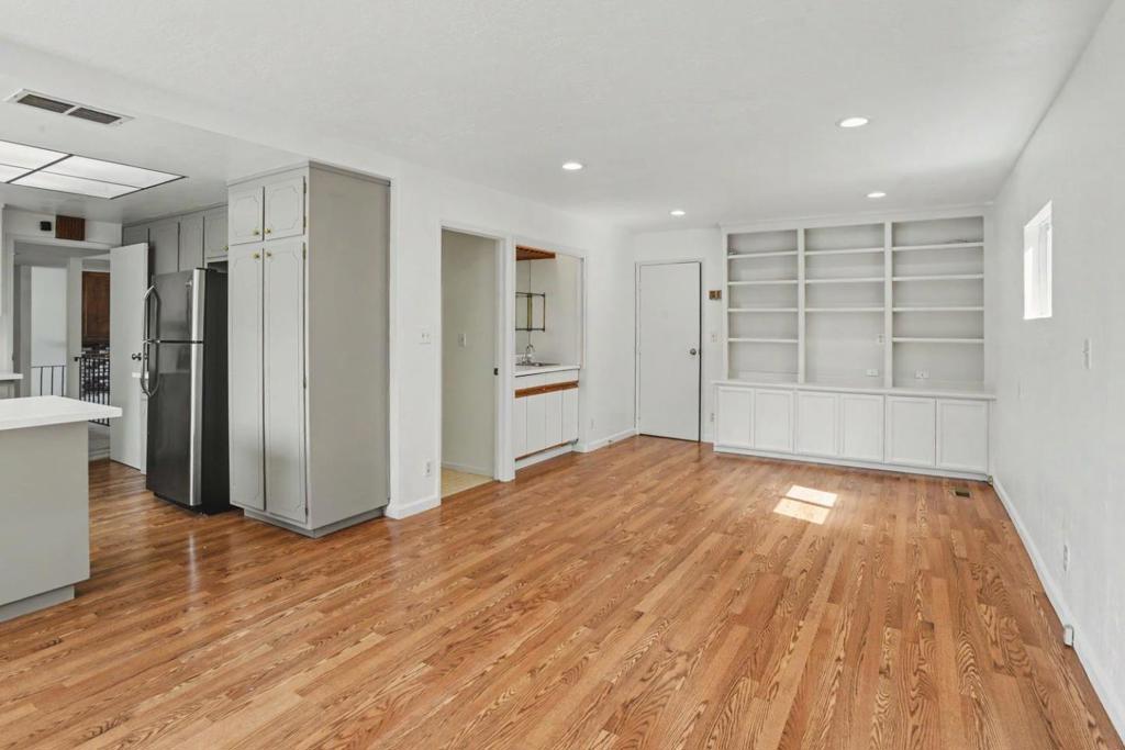 10 Los Altos Place Property Photo 16