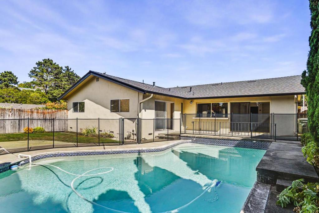 10 Los Altos Place Property Photo 31