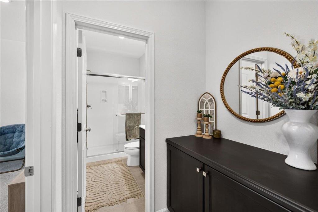 1910 Peony Street Property Photo 22