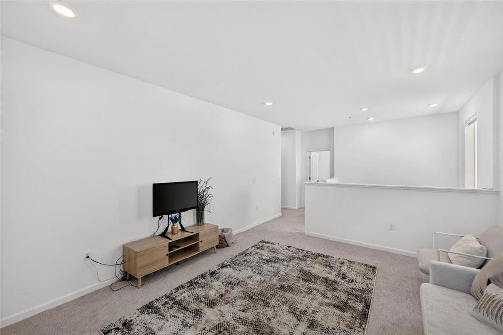 1910 Peony Street Property Photo 27