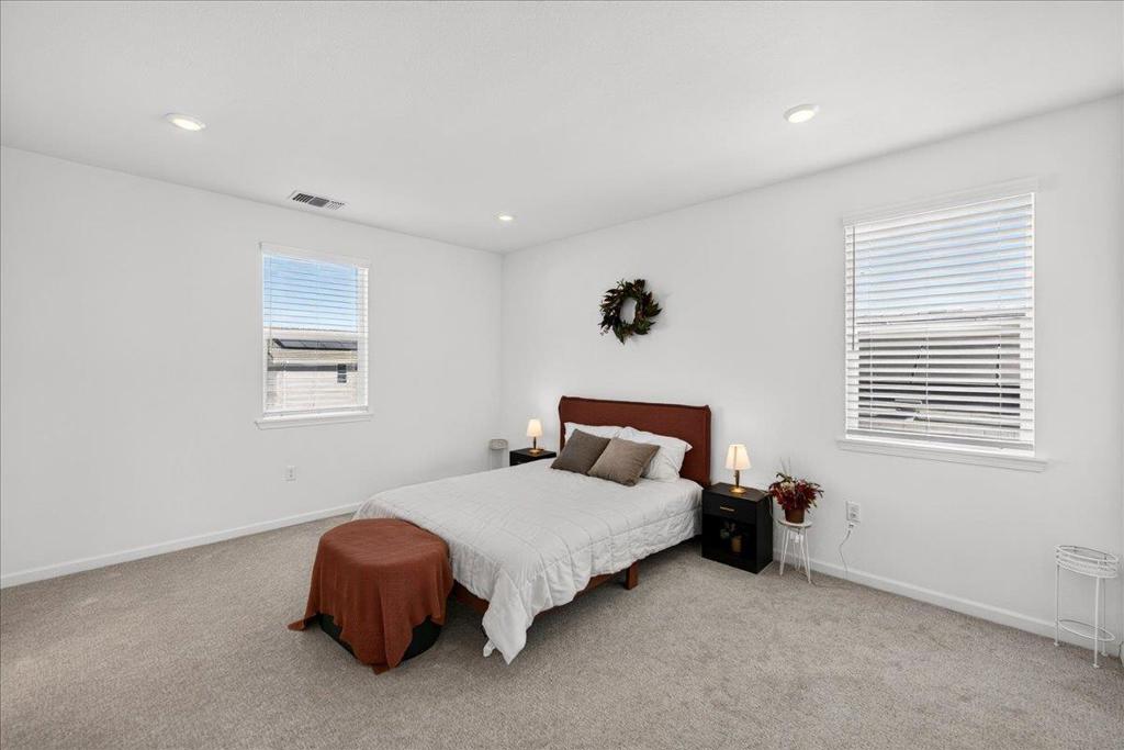1910 Peony Street Property Photo 29