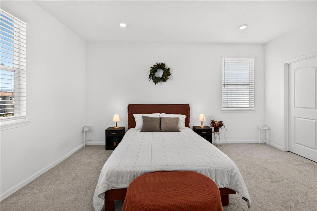 1910 Peony Street Property Photo 30