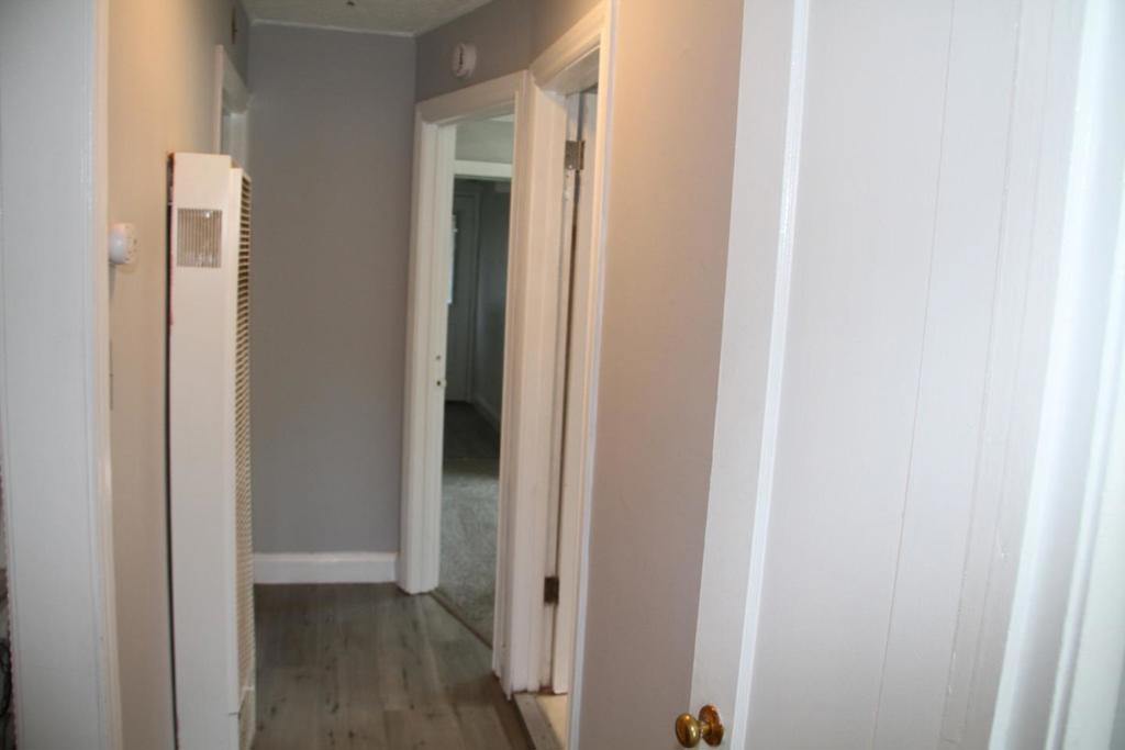 2260 Pulgas Avenue Property Photo 6