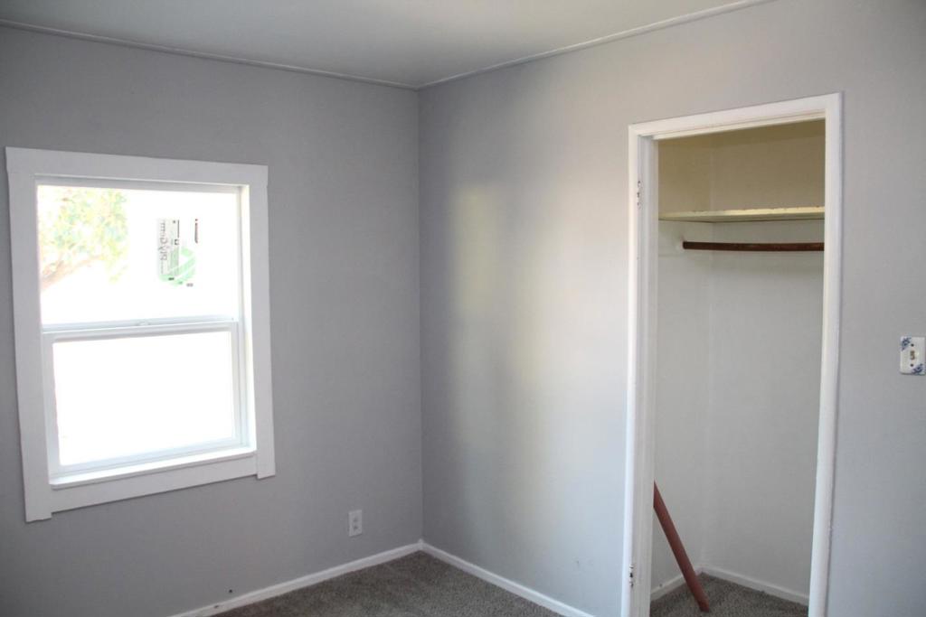 2260 Pulgas Avenue Property Photo 12