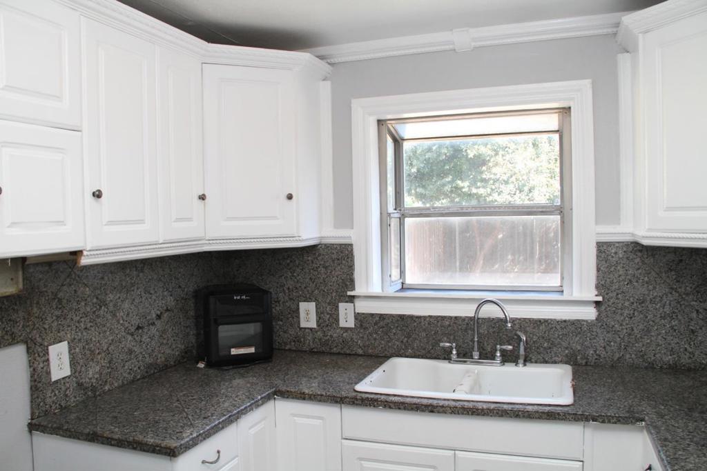 2260 Pulgas Avenue Property Photo 19