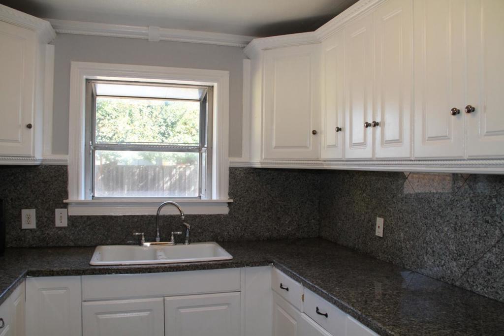 2260 Pulgas Avenue Property Photo 20