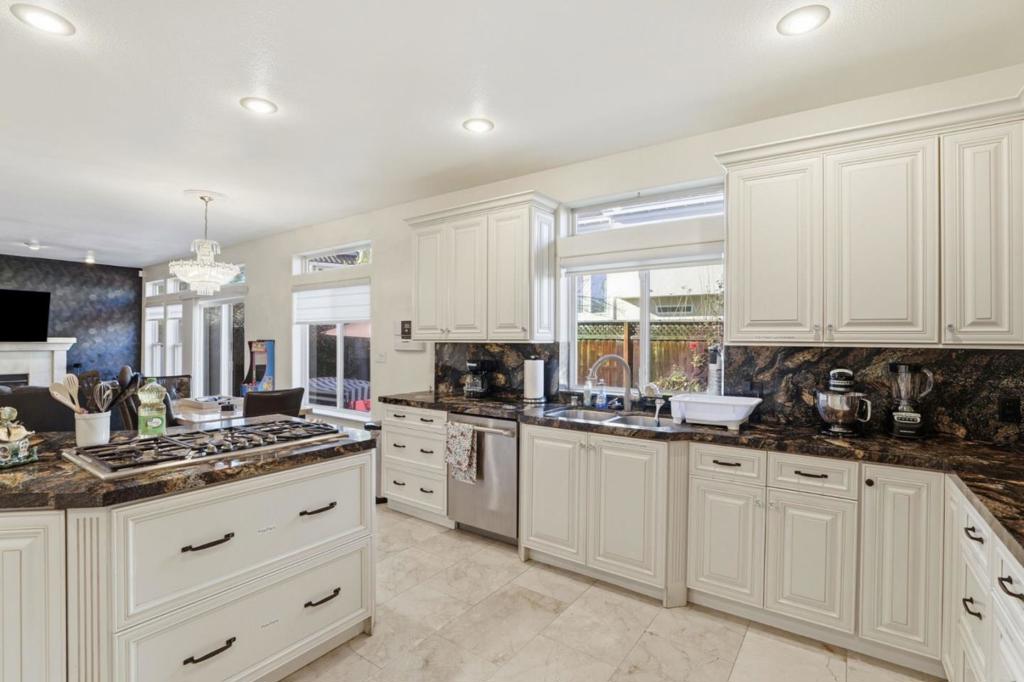 205 Llagas Road Property Photo 18