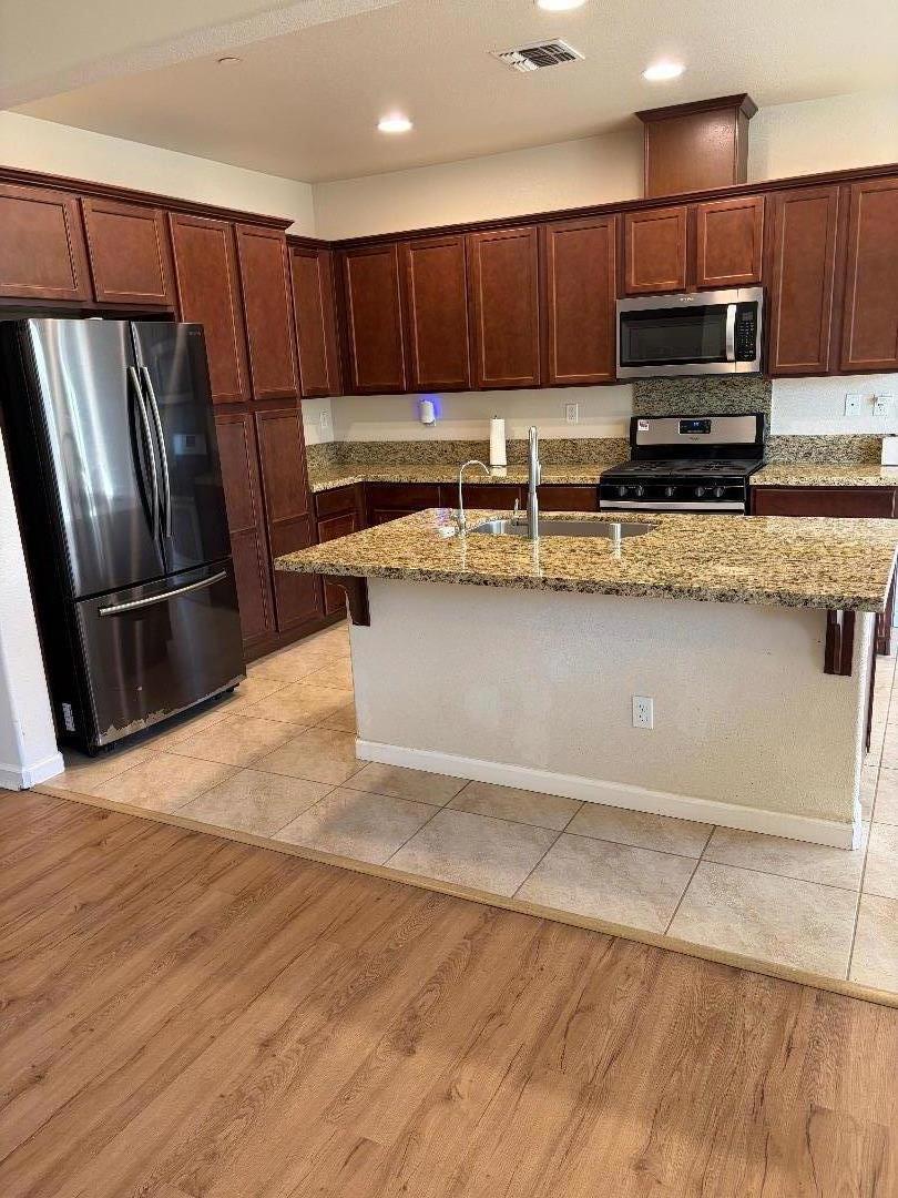ML82063671 Property Photo 5