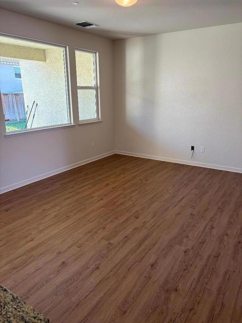 ML82063671 Property Photo 13