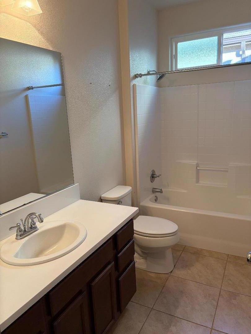 ML82063671 Property Photo 16