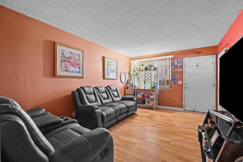 2236 Deborah Drive Property Photo 8