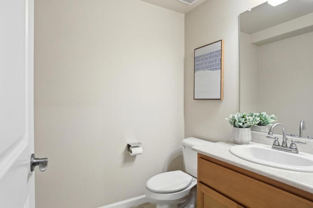 1280 Elm Avenue Property Photo 16