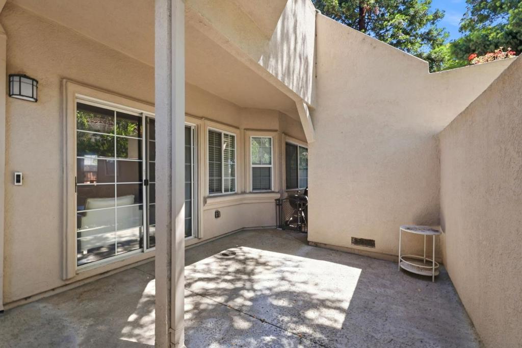 748 Northrup Street 332 Property Photo 6