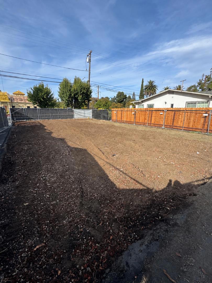 2648 Concord Boulevard Property Photo 1