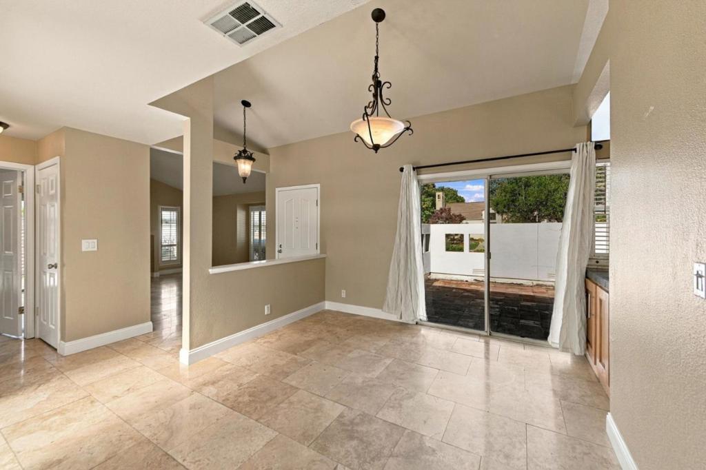 1205 Kelly Park Circle Property Photo 17