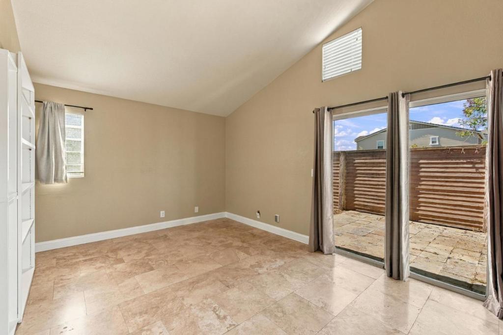 1205 Kelly Park Circle Property Photo 22