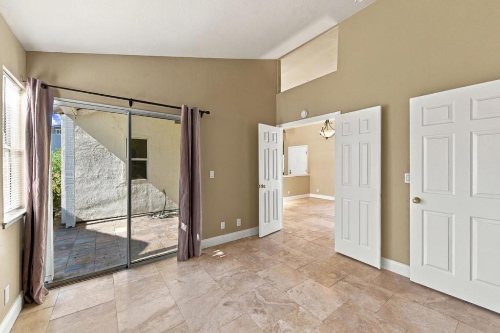 1205 Kelly Park Circle Property Photo 24