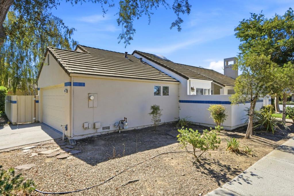 1205 Kelly Park Circle Property Photo 42