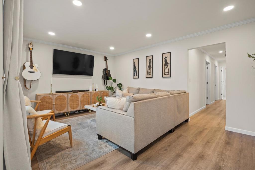 1557 Ebener Street Property Photo 3
