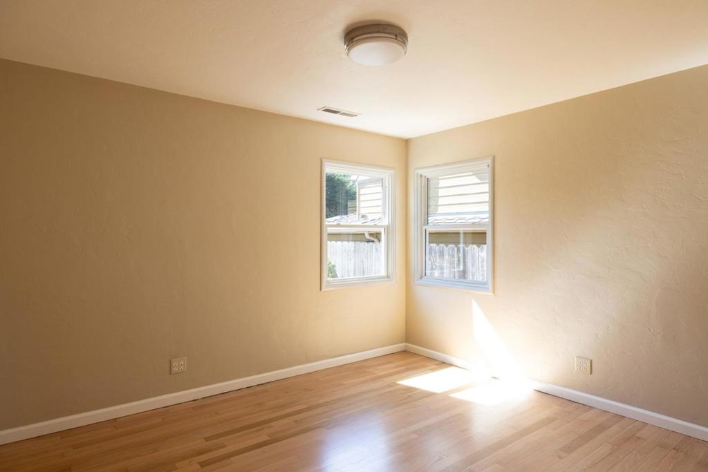 963 Crest Avenue Property Photo 14