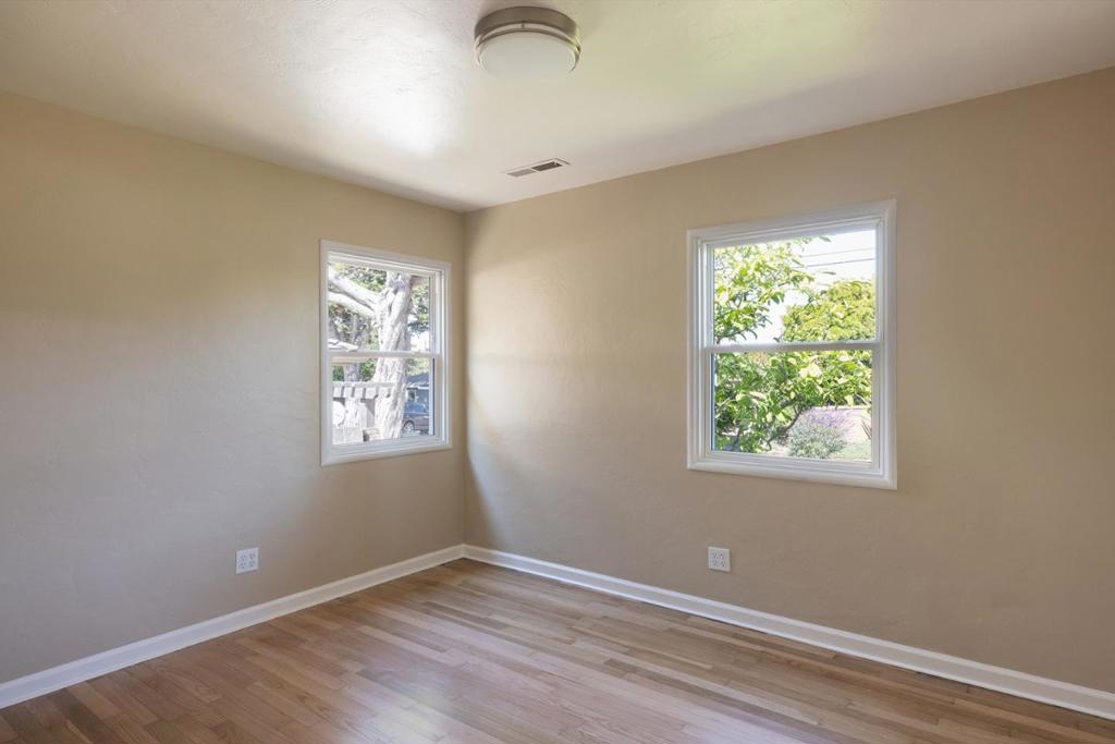 963 Crest Avenue Property Photo 16