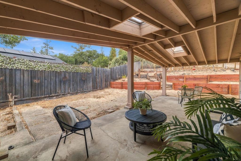 8090 Harvard Drive Property Photo 17
