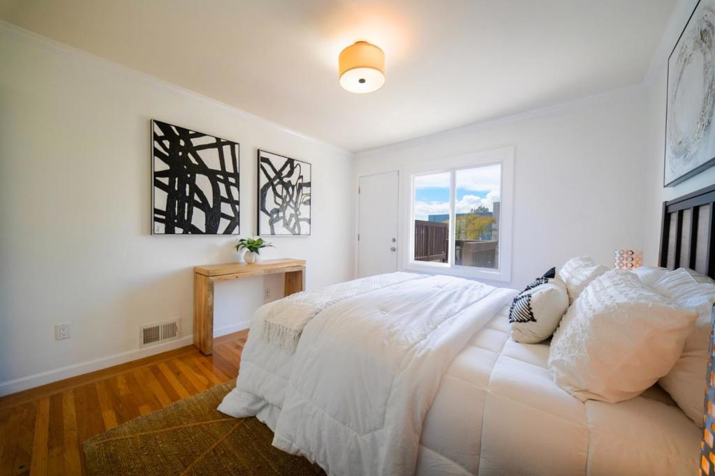 531 Head Street Property Photo 14