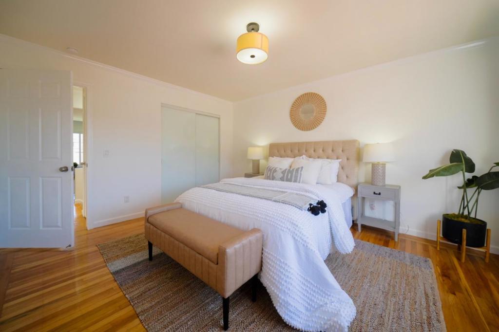 531 Head Street Property Photo 17