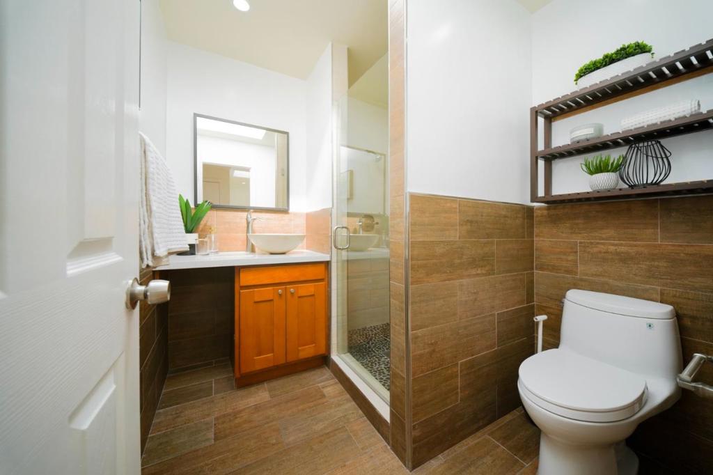 531 Head Street Property Photo 23