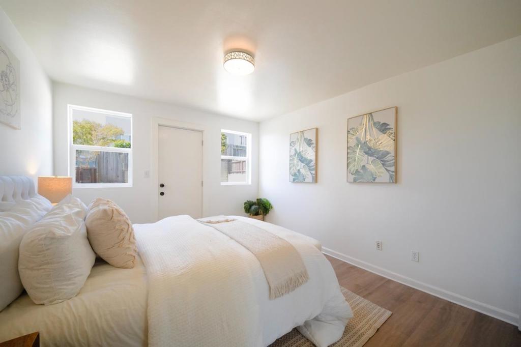 531 Head Street Property Photo 28