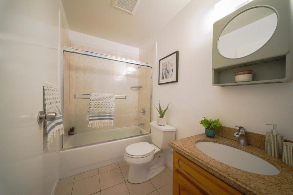 531 Head Street Property Photo 38