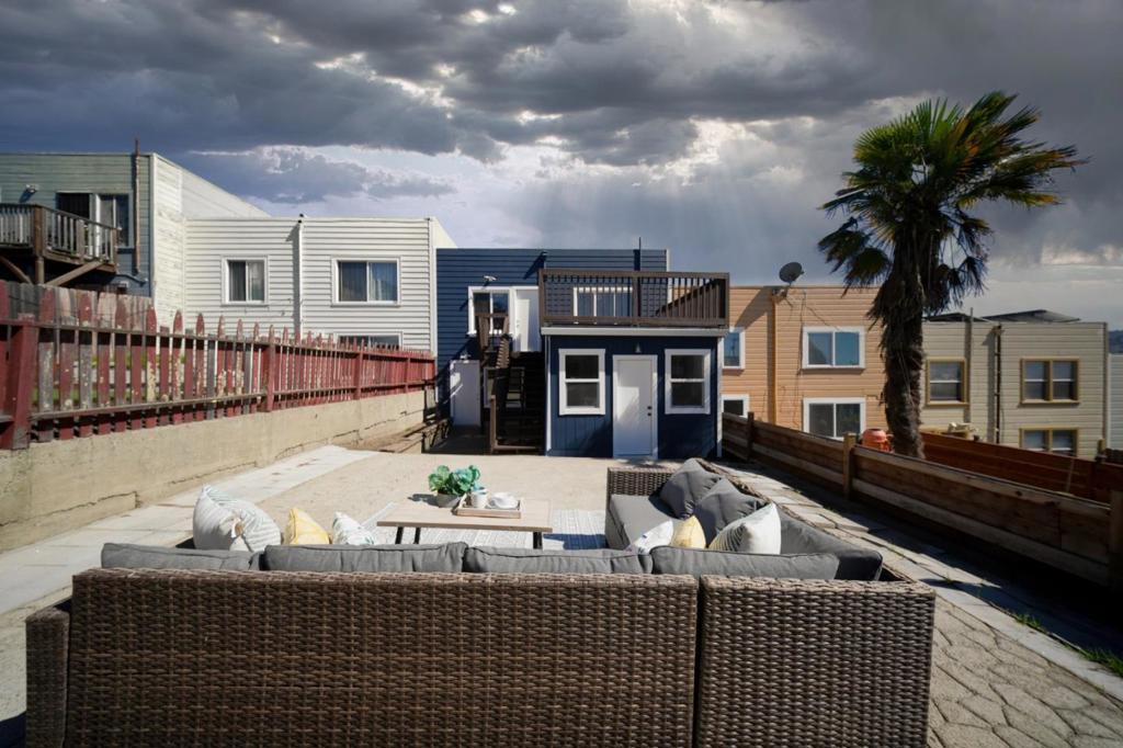 531 Head Street Property Photo 41