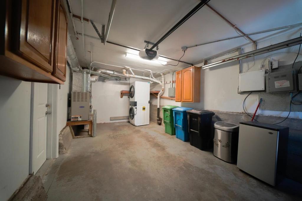531 Head Street Property Photo 51
