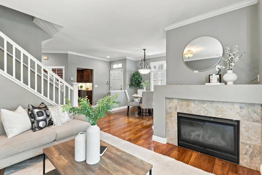 308 Ballymore Circle Property Photo 6