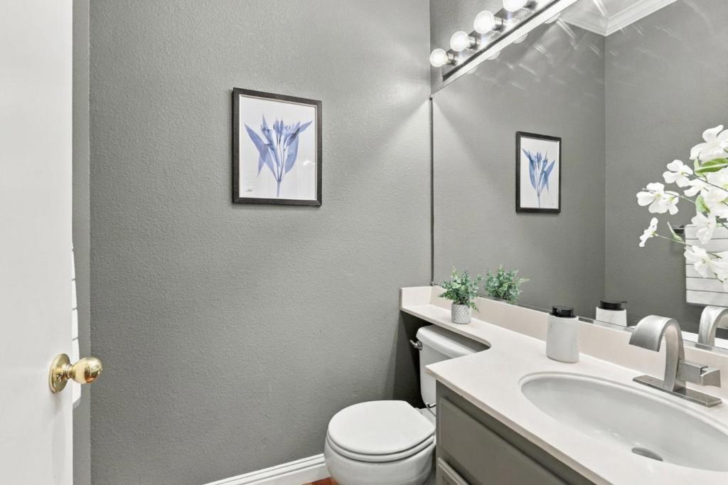308 Ballymore Circle Property Photo 22