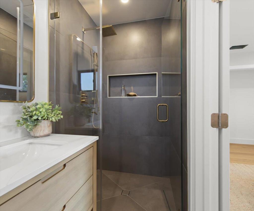5524 Harvard Drive Property Photo 19