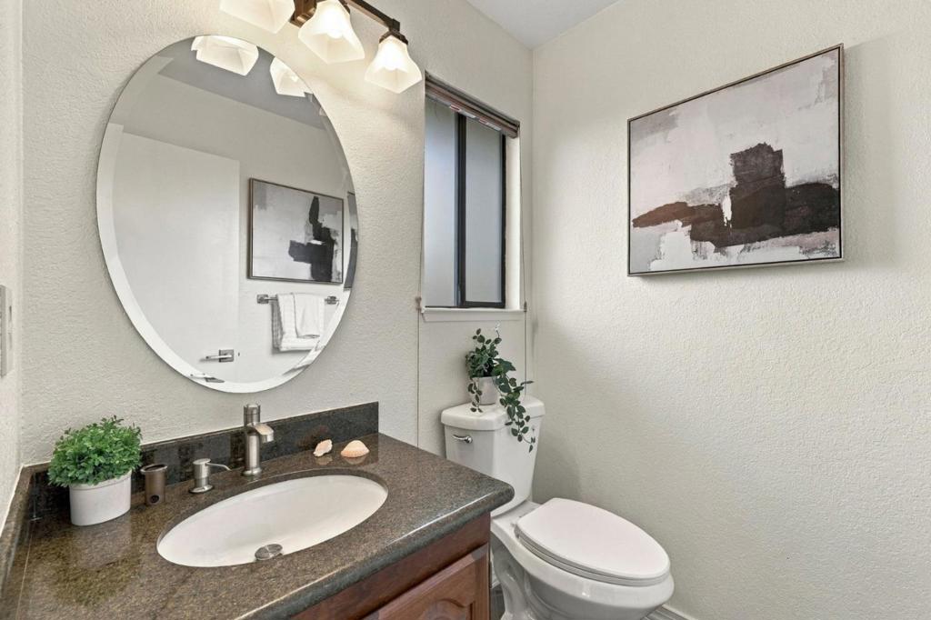 1601 Singletree Way Property Photo 13