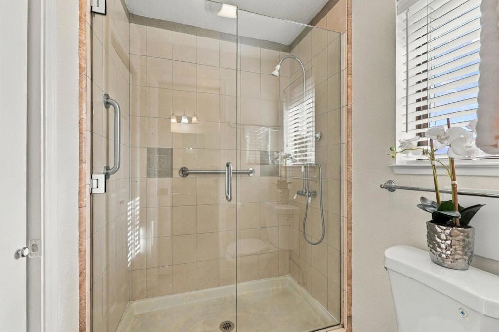 1601 Singletree Way Property Photo 20